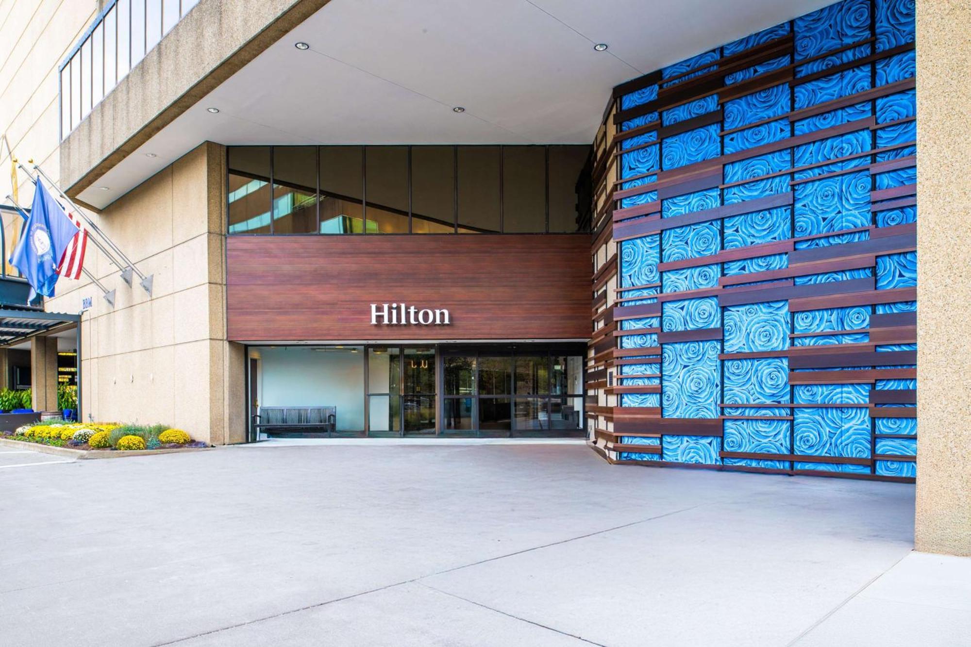 Hilton Lexington Downtown Hotel Exterior photo